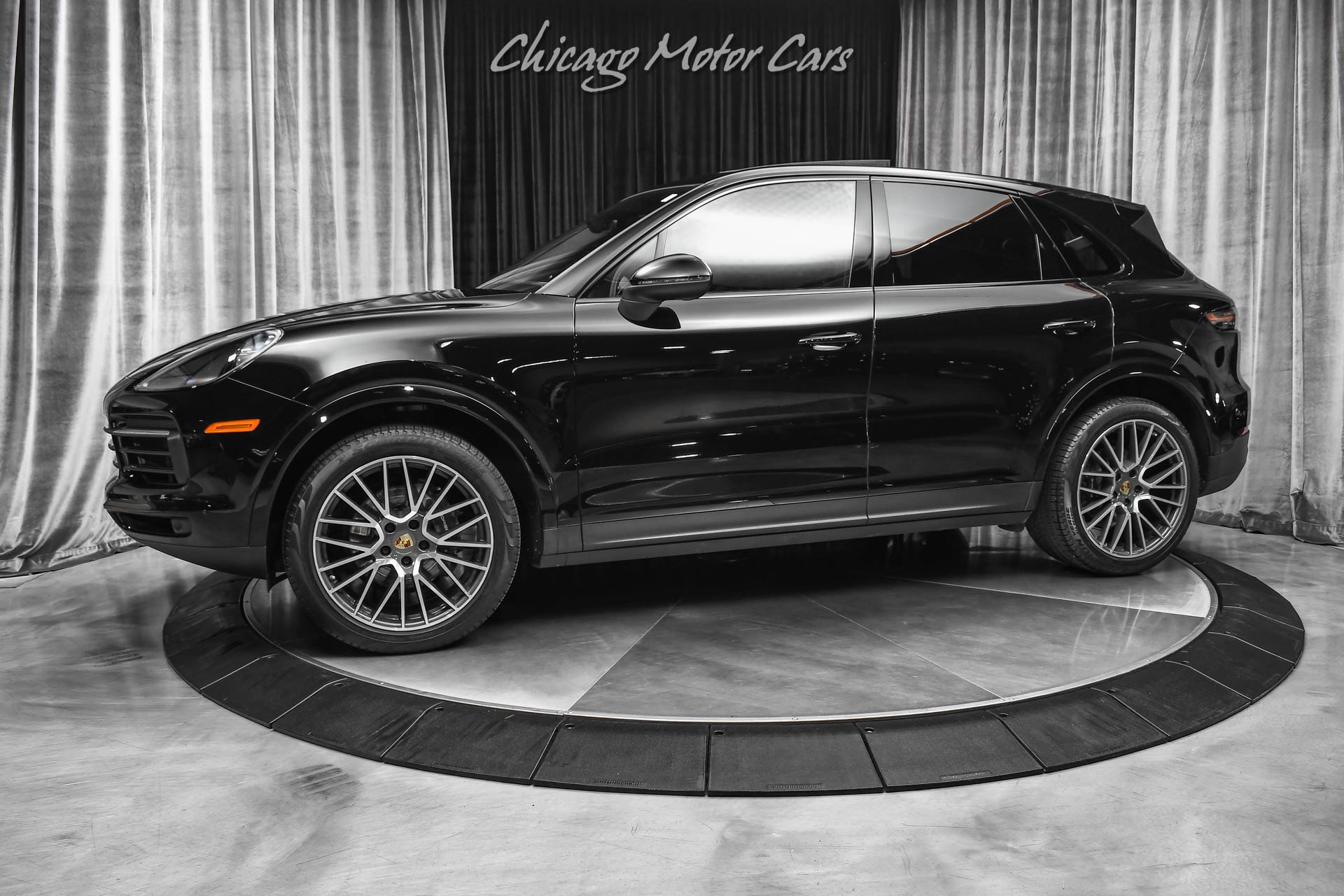 Used 2019 Porsche Cayenne SUV 21 RS Spyder Wheels! Panoramic Roof! Well Equipped! for sale Sold at Chicago Motor Cars in West Chicago IL 60185 1