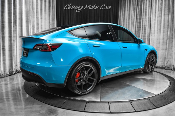 Used 2022 Tesla Model Y Performance SUV Autopilot! Miami Blue Wrap! T Sportline Wheels! Carbon Trim for sale Sold at Chicago Motor Cars in West Chicago IL 60185 5