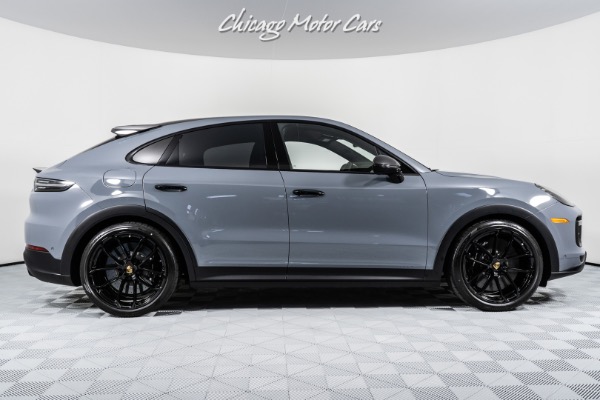 Used-2022-Porsche-Cayenne-Turbo-GT--CARON-FIBER-ROOF-BRAND-NEW-ONLY-96-MILES-HIGHLY-DESIRED-MODEL