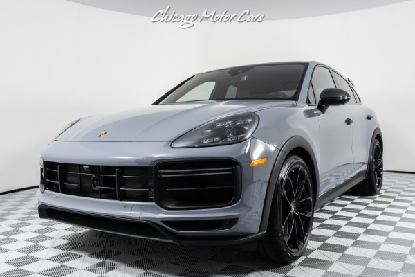 Used 2022 Porsche Cayenne Turbo GT  CARON FIBER ROOF! BRAND NEW ONLY 96 MILES HIGHLY DESIRED MODEL for sale Sold at Chicago Motor Cars in West Chicago IL 60185 6