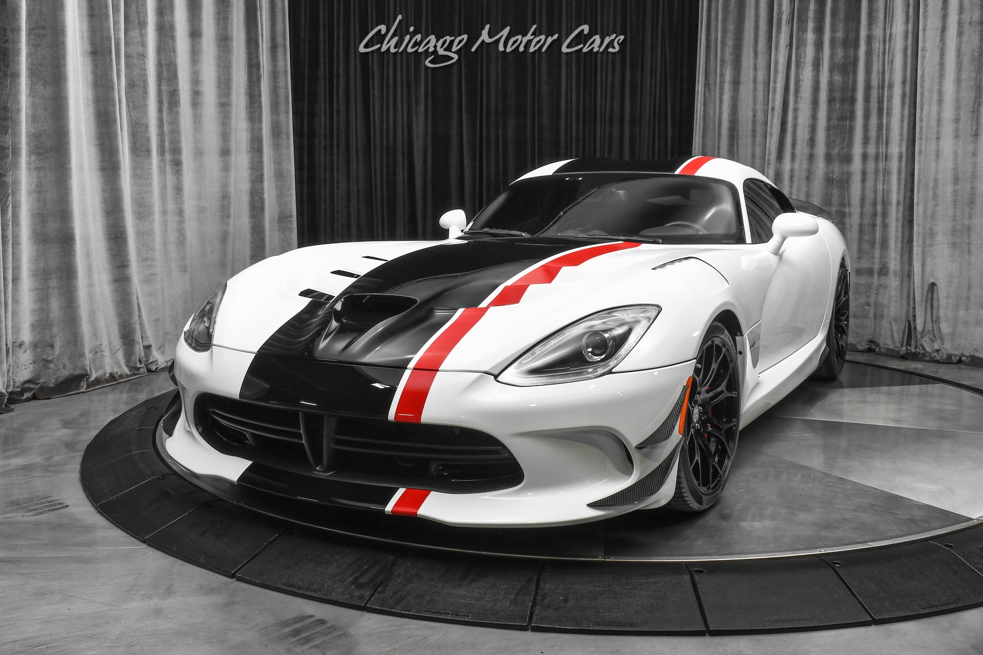 Used-2014-Dodge-Viper-GTS-Coupe-LOW-Miles-SRT-Audio-Carbon-Fiber-ACR-Hood--Diffuser-LOADED