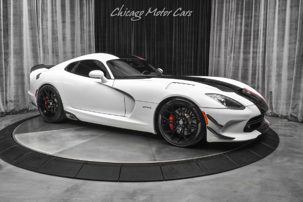 Used 2014 Dodge Viper GTS Coupe LOW Miles! SRT Audio! Carbon Fiber! ACR Hood + Diffuser! LOADED! for sale Sold at Chicago Motor Cars in West Chicago IL 60185 6