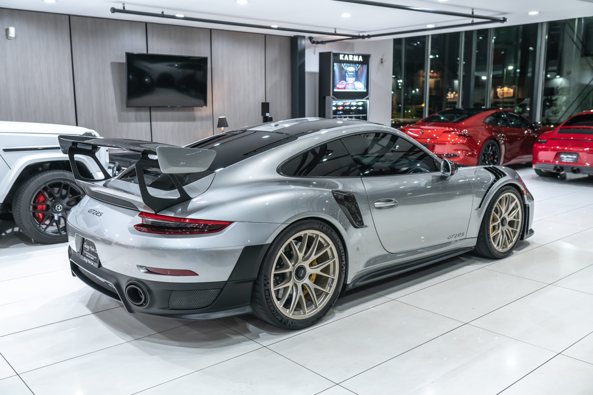 Used-2018-Porsche-911-GT2-RS-Weissach-Package-Magnesium-Wheels-Font-Lift-Loaded