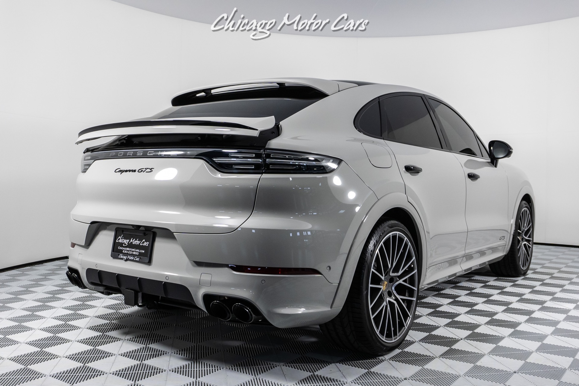 Used-2022-Porsche-Cayenne-GTS-Coupe-STUNNING-CHALK-FINISH-PREMIUM-PACKAGE-PLUS-LOADED