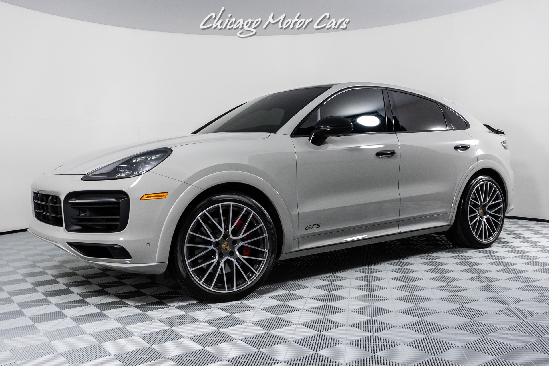 Used-2022-Porsche-Cayenne-GTS-Coupe-STUNNING-CHALK-FINISH-PREMIUM-PACKAGE-PLUS-LOADED