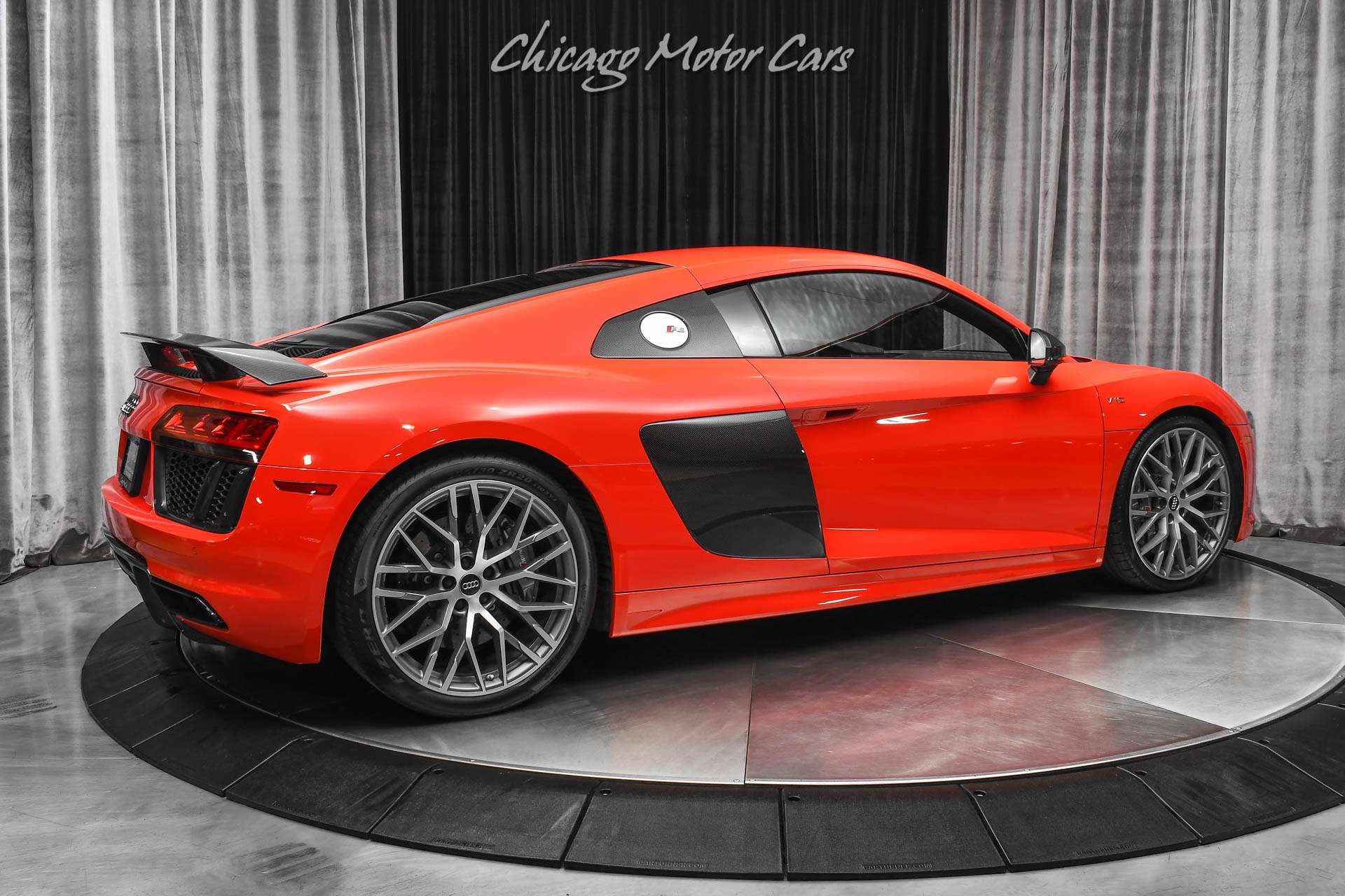 Used-2017-Audi-R8-52-quattro-V10-Plus-Coupe-LOW-Miles-RARE-Dynamite-Red-Carbon-LOADED