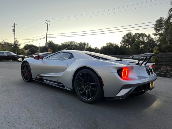 Used-2019-Ford-GT-Carbon-Series-Coupe-ONLY-800-Miles-Exterior-Carbon-Pack-Carbon-Wheels