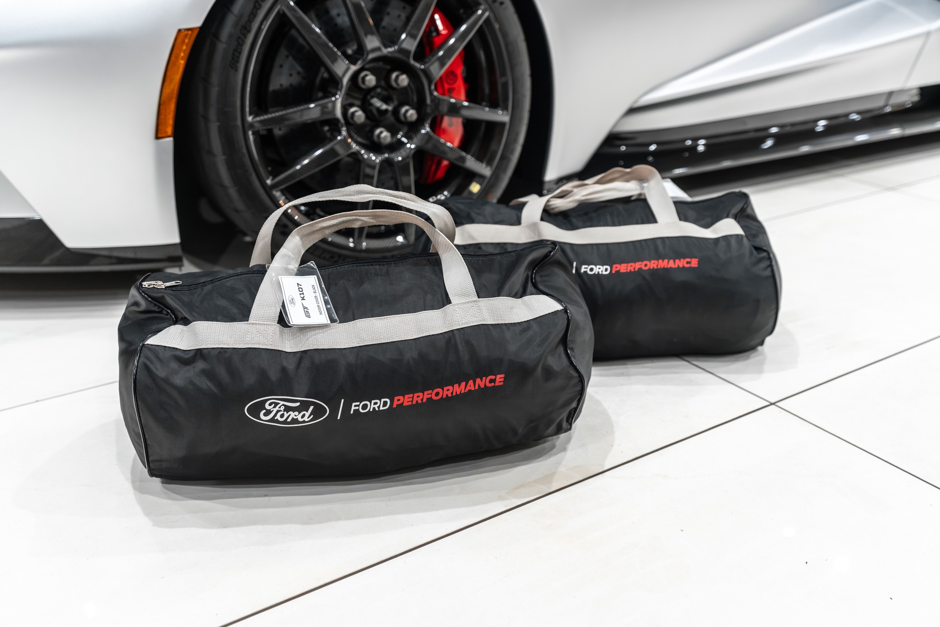 2019 FORD GT - Image 80