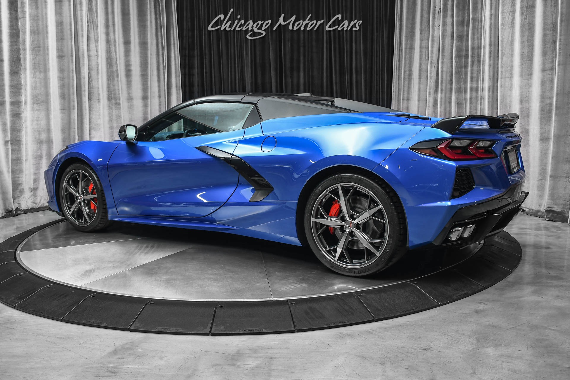 Used-2022-Chevrolet-Corvette-Stingray-3LT-Z51-C8-Convertible-Front-Lift-Stunning-Color-Combo-Front-PPF