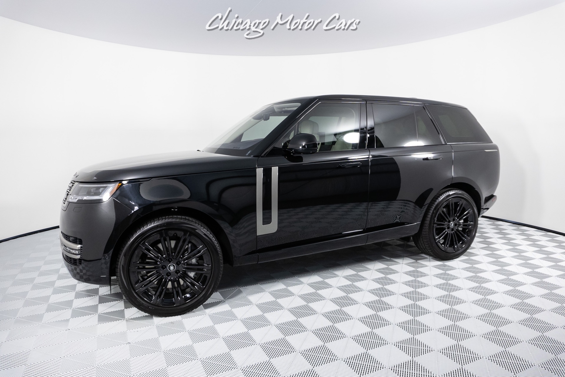 Mieten Sie ein Range Rover Sport (Schwarz), 2023 ID-05355 in