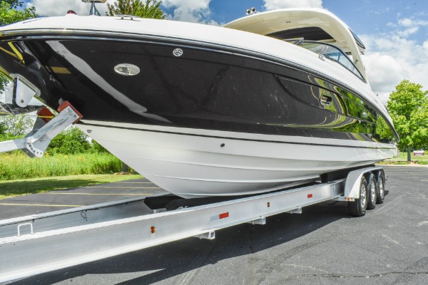 Used-2017-Sea-Ray-350SLX-35-Boat-ONLY-167-Hours-DUAL-82-Mercury-V8-Motors-STUNNING