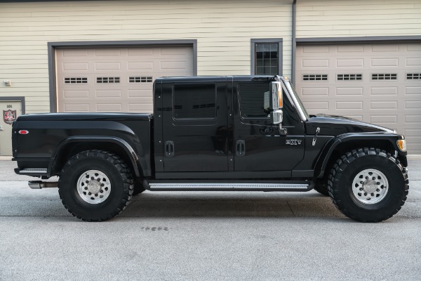 Used-2008-International-MXT-60L-Turbo-Diesel-4x4-Just-Serviced-Custom-Sound-System-46-Military-Tire