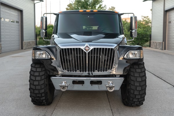 Used-2008-International-MXT-60L-Turbo-Diesel-4x4-Just-Serviced-Custom-Sound-System-46-Military-Tire