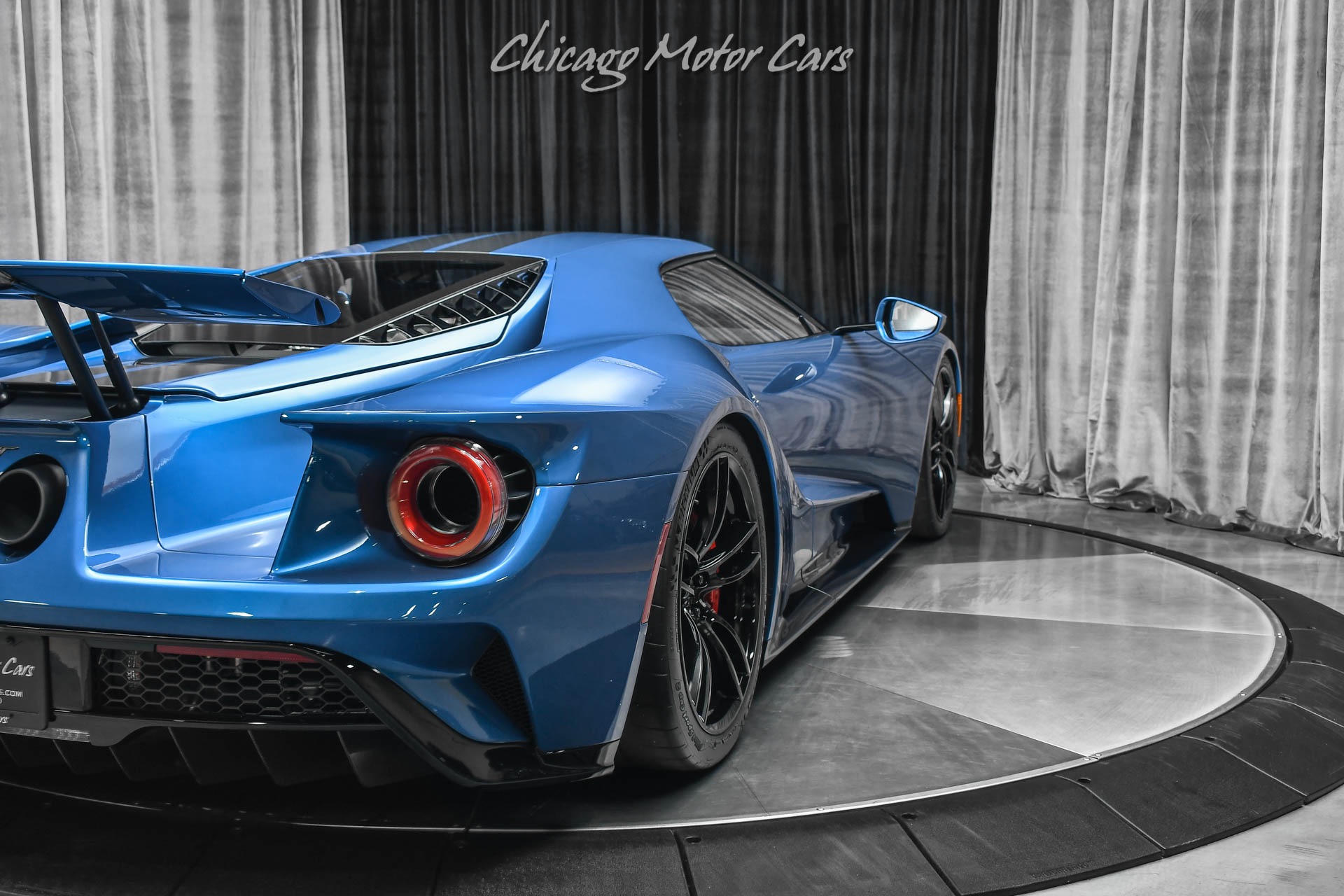 Used-2019-Ford-GT-Coupe-ONLY-1K-Miles-Liquid-Blue-Overtop-Stripes-FULL-PPF-LOADED