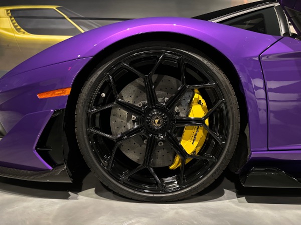 Used-2021-Lamborghini-Aventador-LP770-4-SVJ-Roadster-ONLY-1K-Miles-Viola-Pasifae-HOT-Spec-LOADED