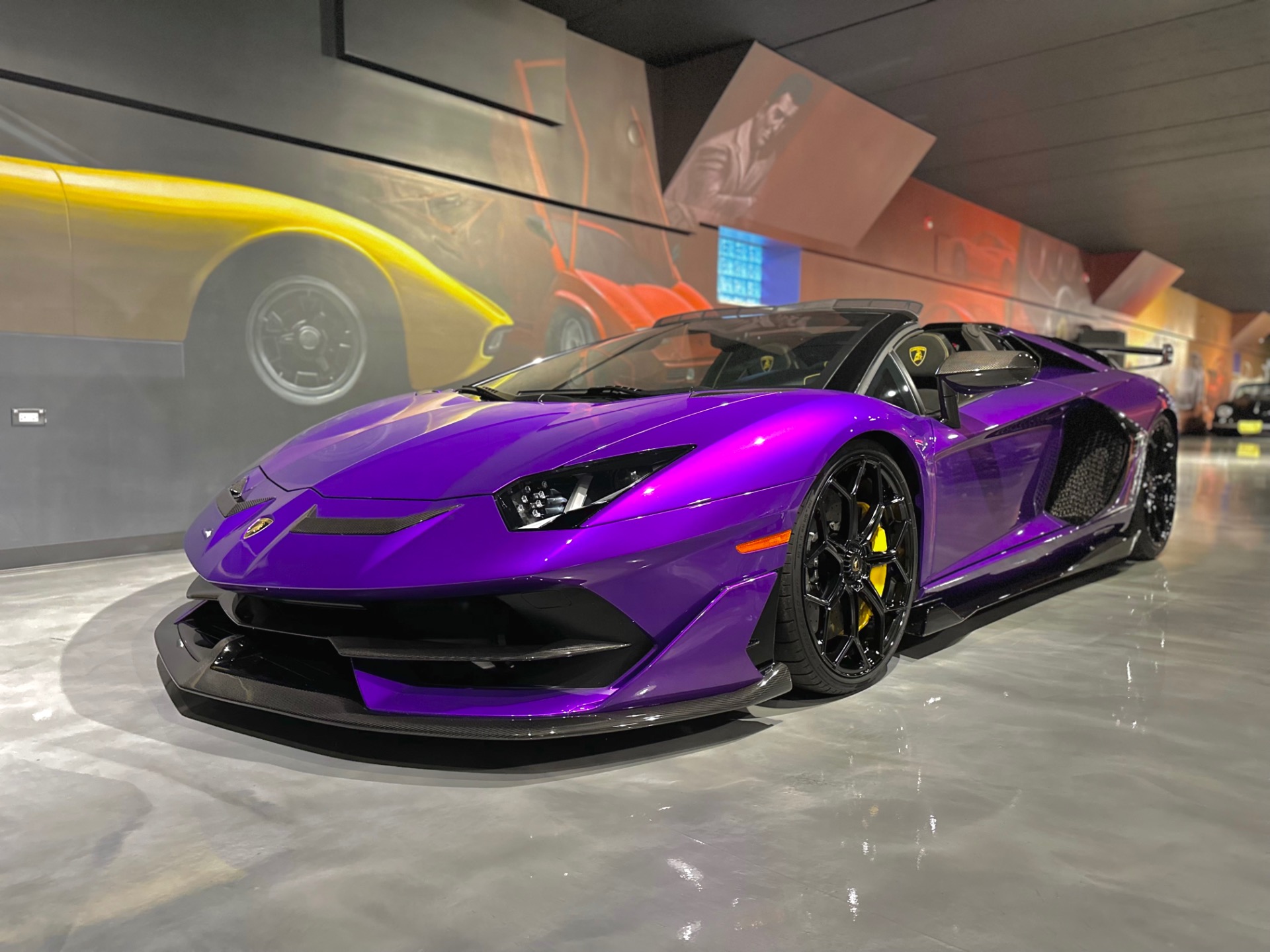 Used-2021-Lamborghini-Aventador-LP770-4-SVJ-Roadster-ONLY-1K-Miles-Viola-Pasifae-HOT-Spec-LOADED