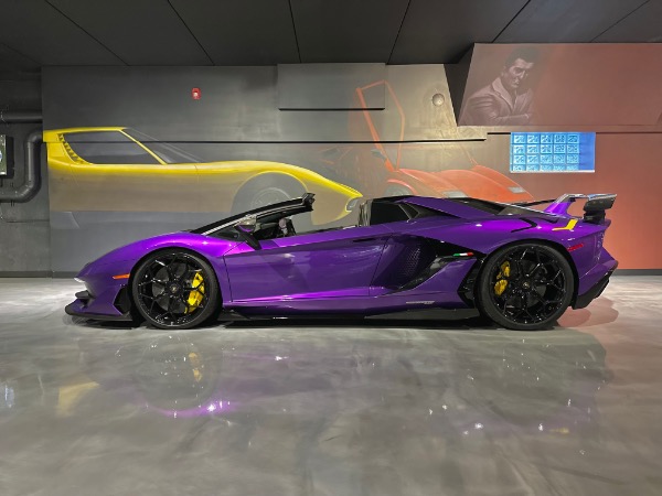 Used-2021-Lamborghini-Aventador-LP770-4-SVJ-Roadster-ONLY-1K-Miles-Viola-Pasifae-HOT-Spec-LOADED