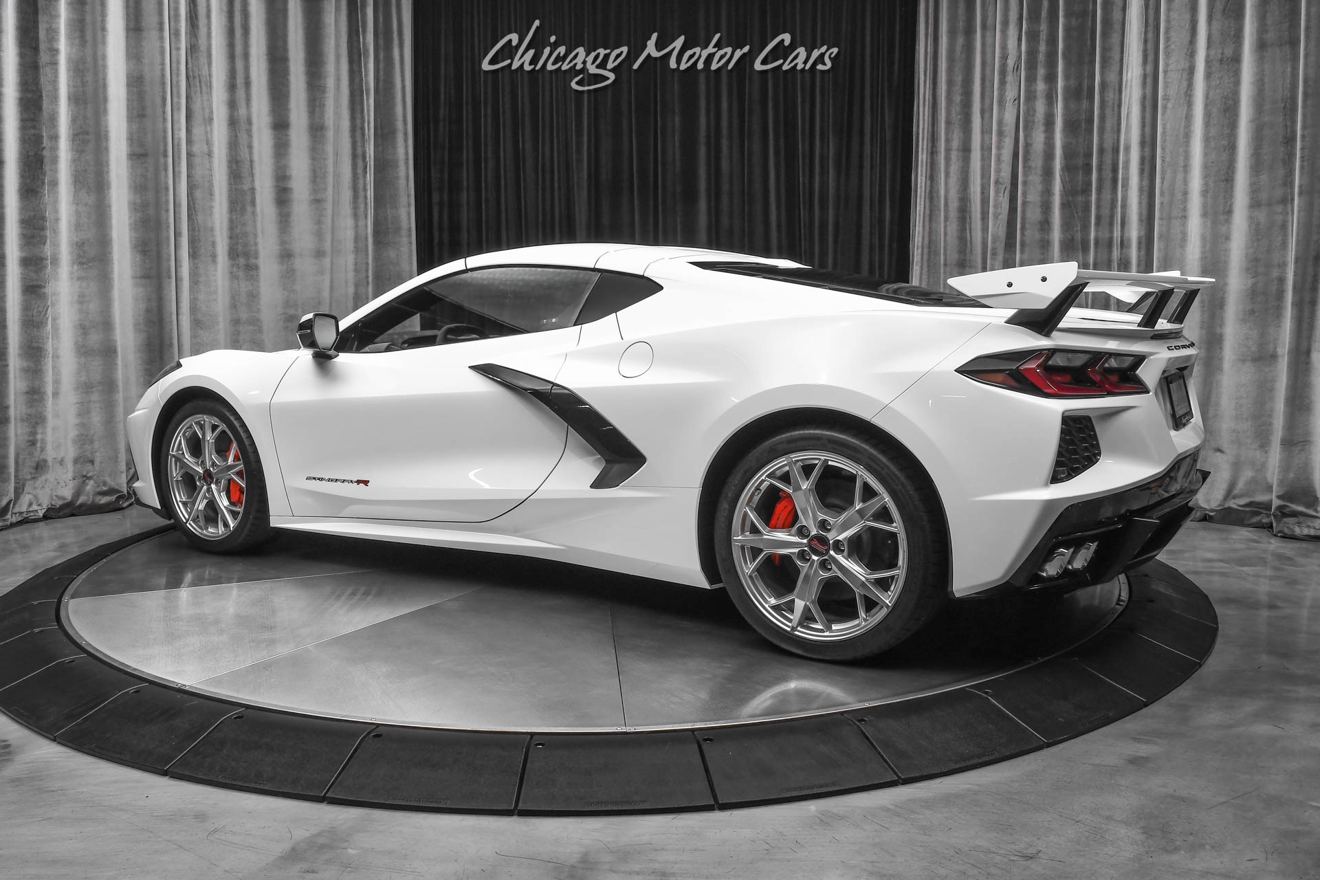 Used-2022-Chevrolet-Corvette-Stingray-2LT-Z51-C8-Coupe-Front-Lift-GT2-Seats-R-Appearance-Pkg