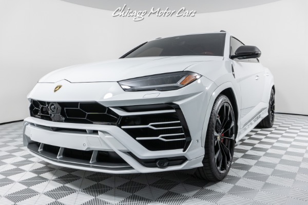 Used 2022 Lamborghini Urus HOT COLOR COMBO! Advanced 3D! Ambient Light Package LOADED!! for sale Sold at Chicago Motor Cars in West Chicago IL 60185 5
