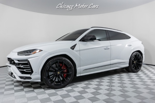 Used 2022 Lamborghini Urus HOT COLOR COMBO! Advanced 3D! Ambient Light Package LOADED!! for sale Sold at Chicago Motor Cars in West Chicago IL 60185 1
