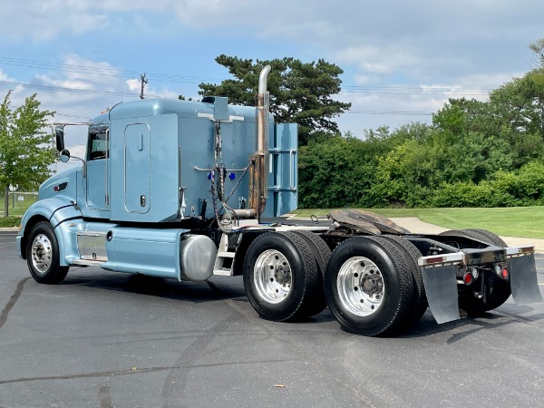 Used-2014-Peterbilt-386-Sleeper---Paccar-MX-13---475-Horsepower---10-Speed-Manual