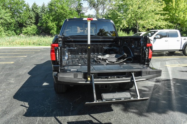 Used-2022-Ford-F-150-Lightning-Lariat-Pickup-ONLY-30-Miles-Extended-Range-4X4-Tow-Pkg