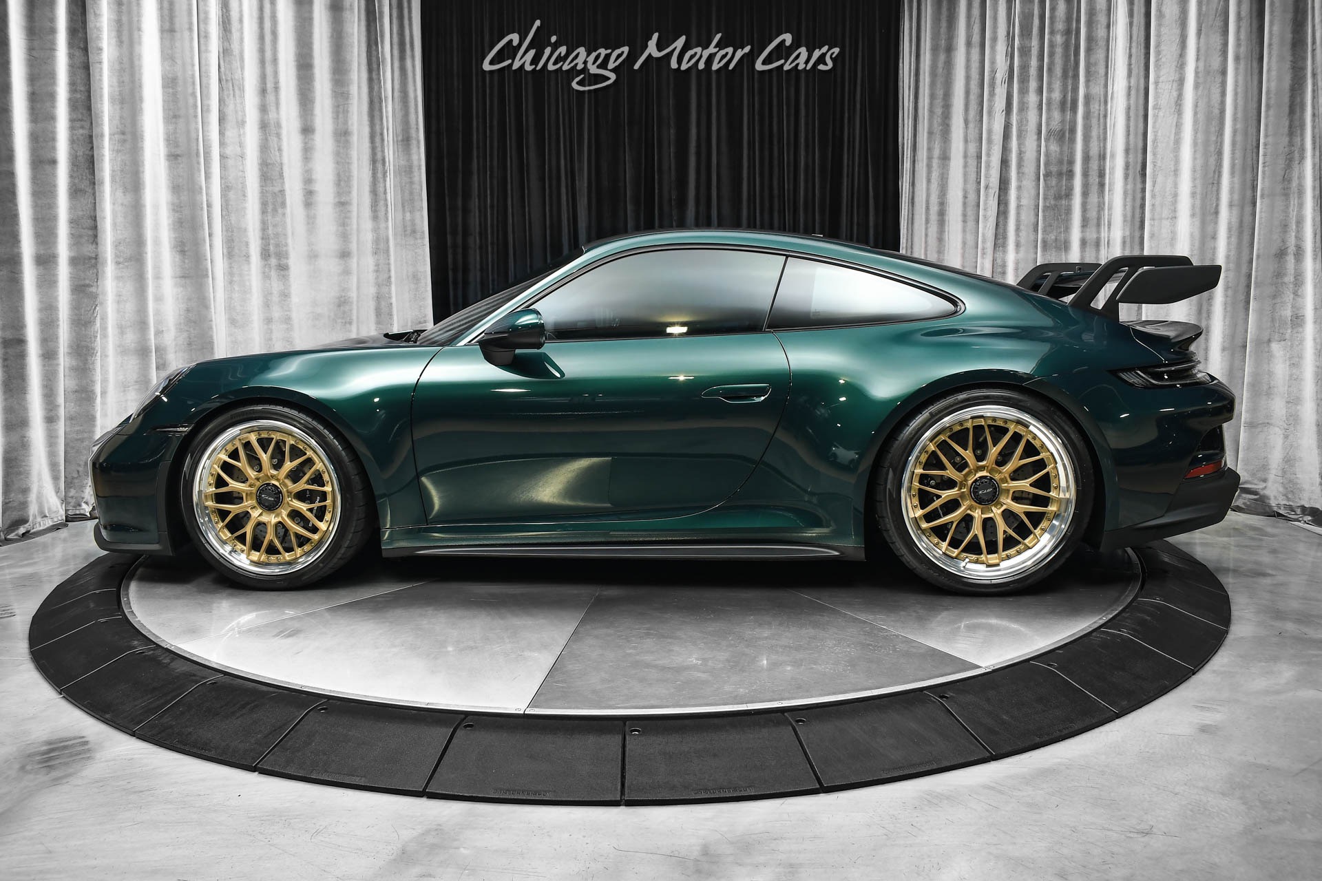 Used-2022-Porsche-911-GT3-Coupe-ONLY-1732-Miles-PTS-Jet-Green-Metallic-HIGH-SPEC-UPGRADES