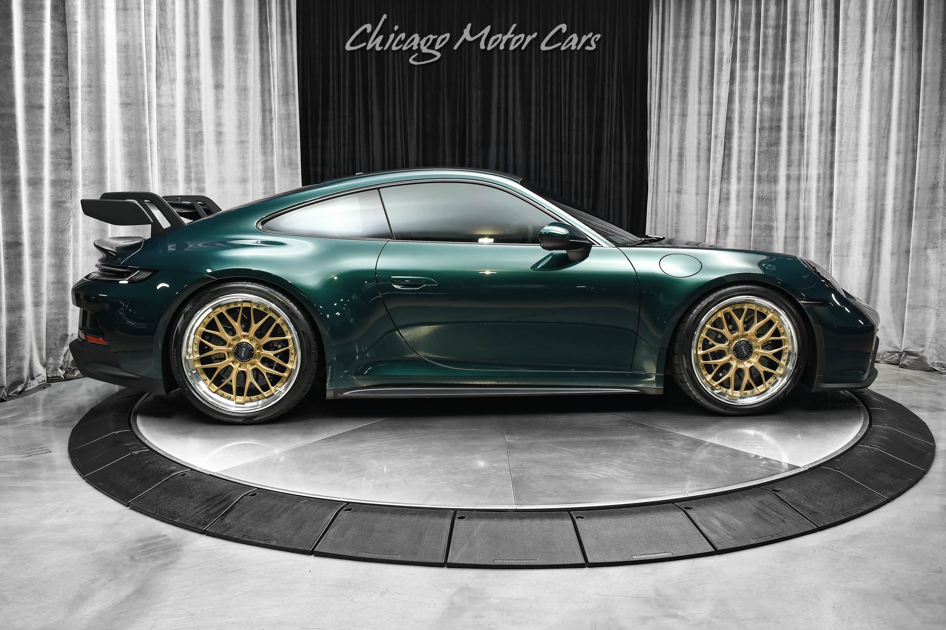 Used-2022-Porsche-911-GT3-Coupe-ONLY-1732-Miles-PTS-Jet-Green-Metallic-HIGH-SPEC-UPGRADES