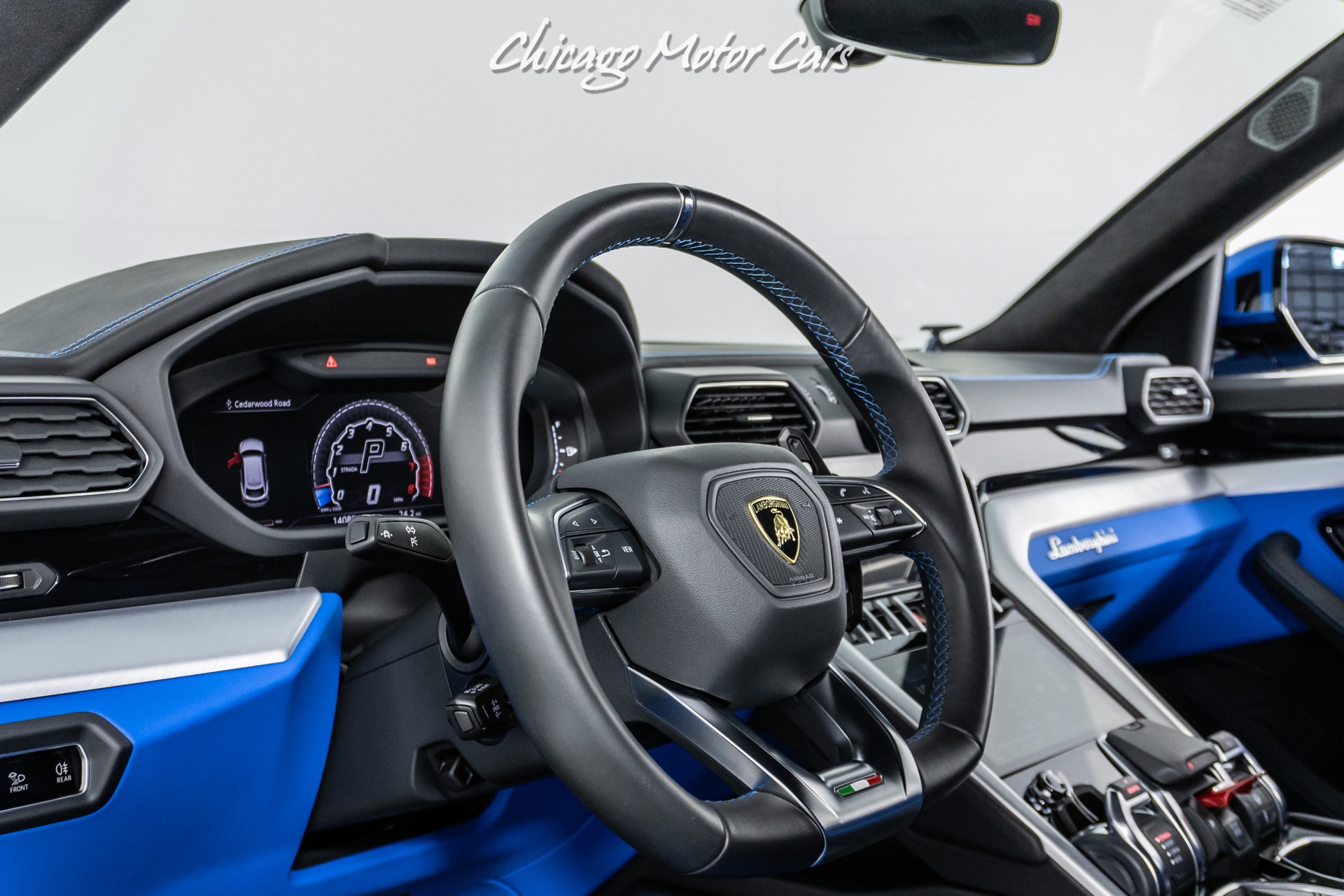 Used-2021-Lamborghini-Urus-Rare-spec-One-owner-Ad-personam-Blu-Eleos-over-Blu-Amon-Loaded