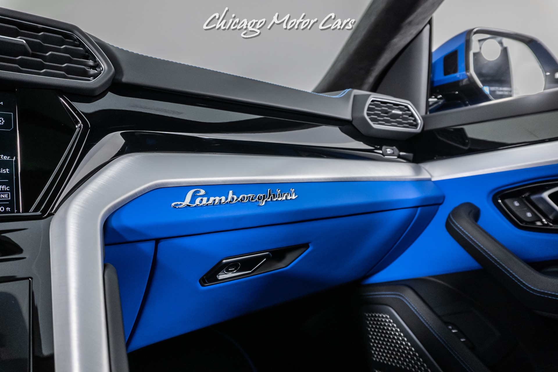 Used-2021-Lamborghini-Urus-Rare-spec-One-owner-Ad-personam-Blu-Eleos-over-Blu-Amon-Loaded