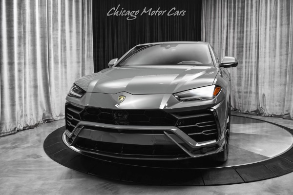 Used 2022 Lamborghini Urus SUV LOADED! HOT Color Combo! B&O 3D Audio! 1K Miles! for sale Sold at Chicago Motor Cars in West Chicago IL 60185 2