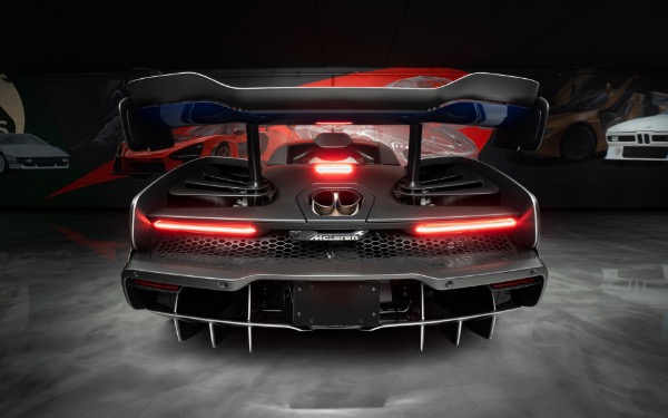 Used-2019-McLaren-Senna-ONLY-545-Miles-1of2-Entire-MSO-Matte-Carbon-Fiber-Body-Sennas-in-the-World