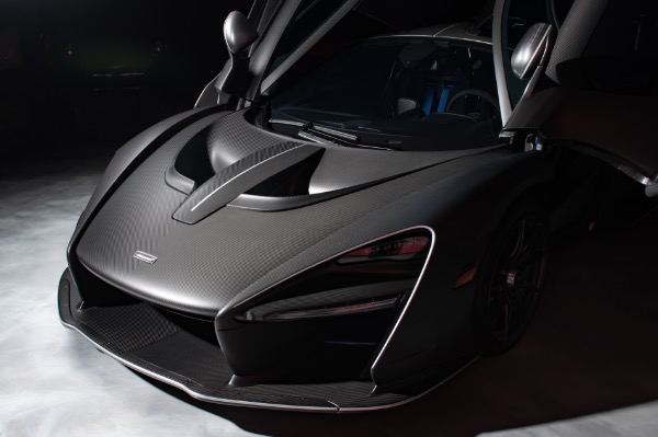 Used-2019-McLaren-Senna-ONLY-545-Miles-1of2-Entire-MSO-Matte-Carbon-Fiber-Body-Sennas-in-the-World