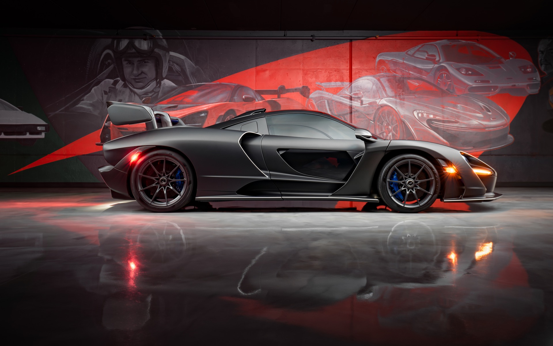 Used-2019-McLaren-Senna-ONLY-545-Miles-1of2-Entire-MSO-Matte-Carbon-Fiber-Body-Sennas-in-the-World